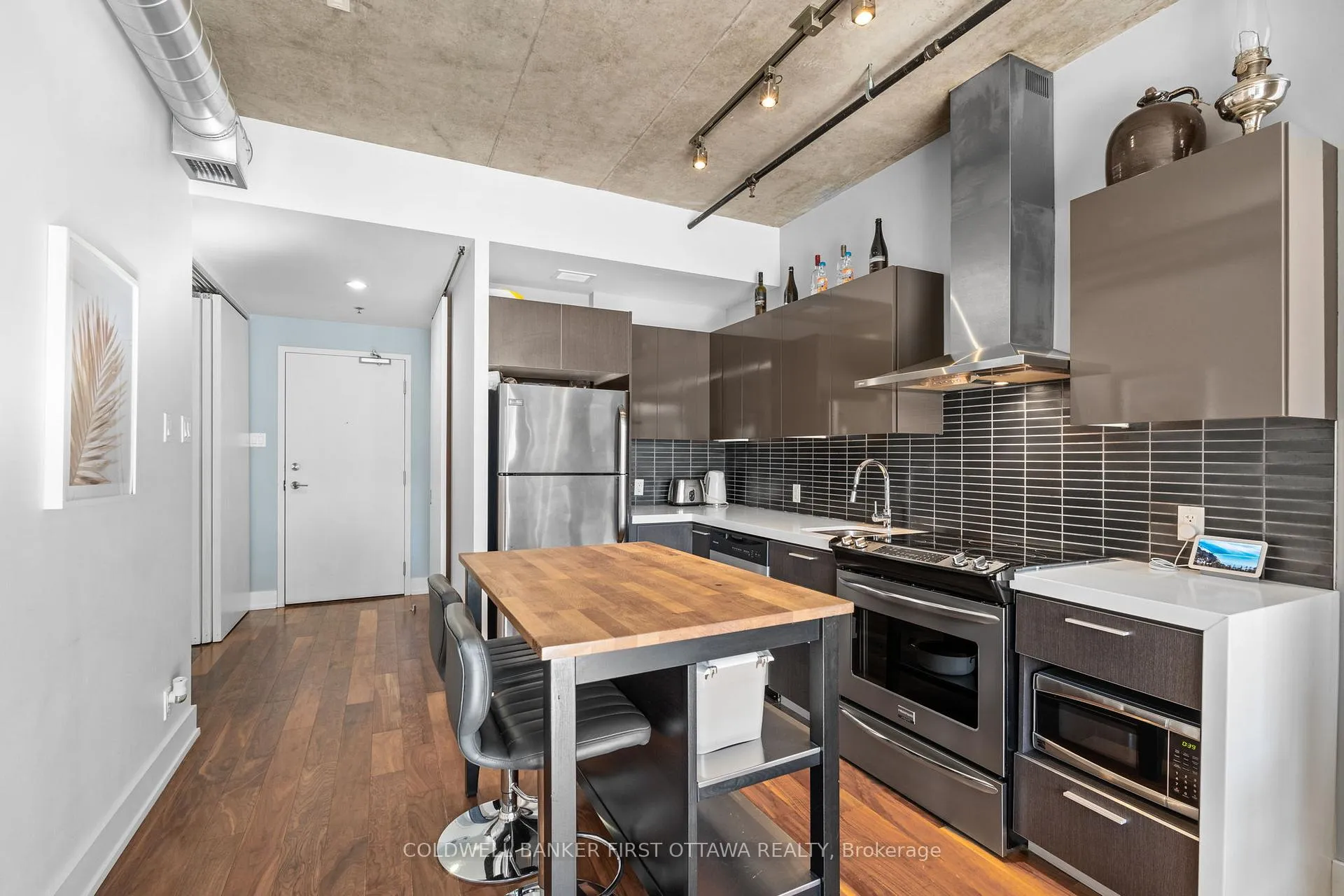 Photo 13 of Unit 209, 360 MCleod Street, Ottawa, Ottawa Centre — HOMEH