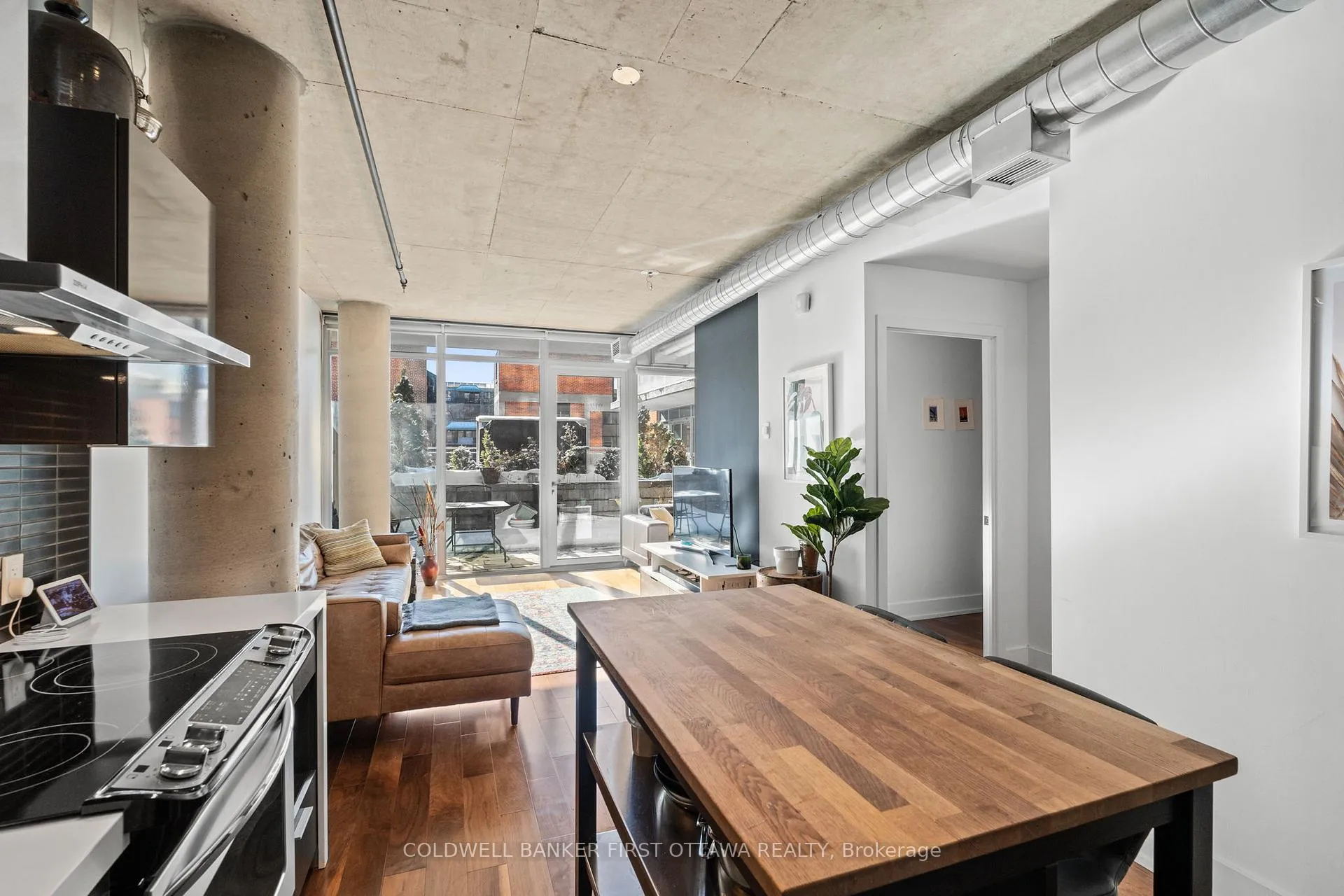 Photo 15 of Unit 209, 360 MCleod Street, Ottawa, Ottawa Centre — HOMEH