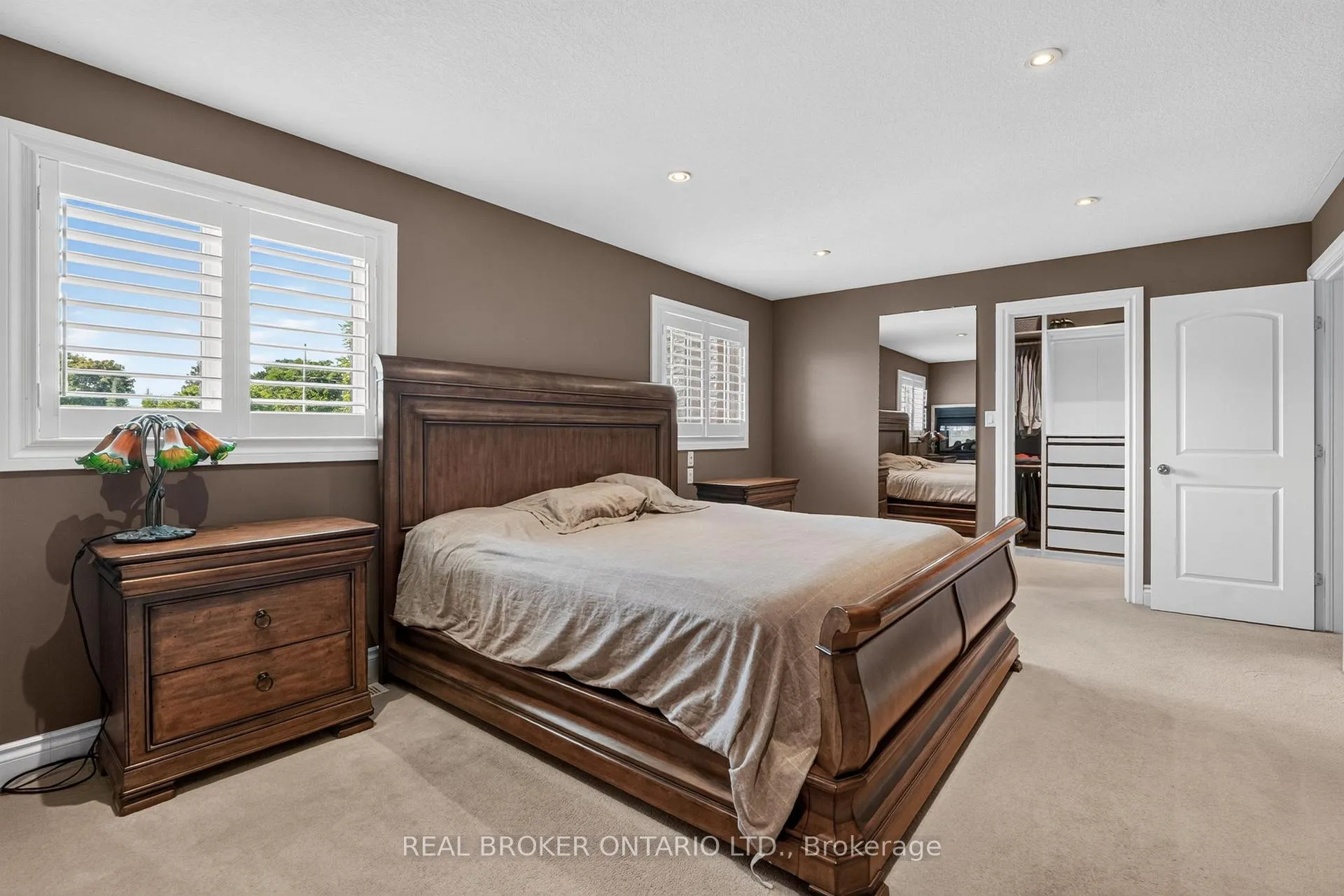Photo 39 of 41 Cameron Drive, Hamilton, Ancaster — HOMEH