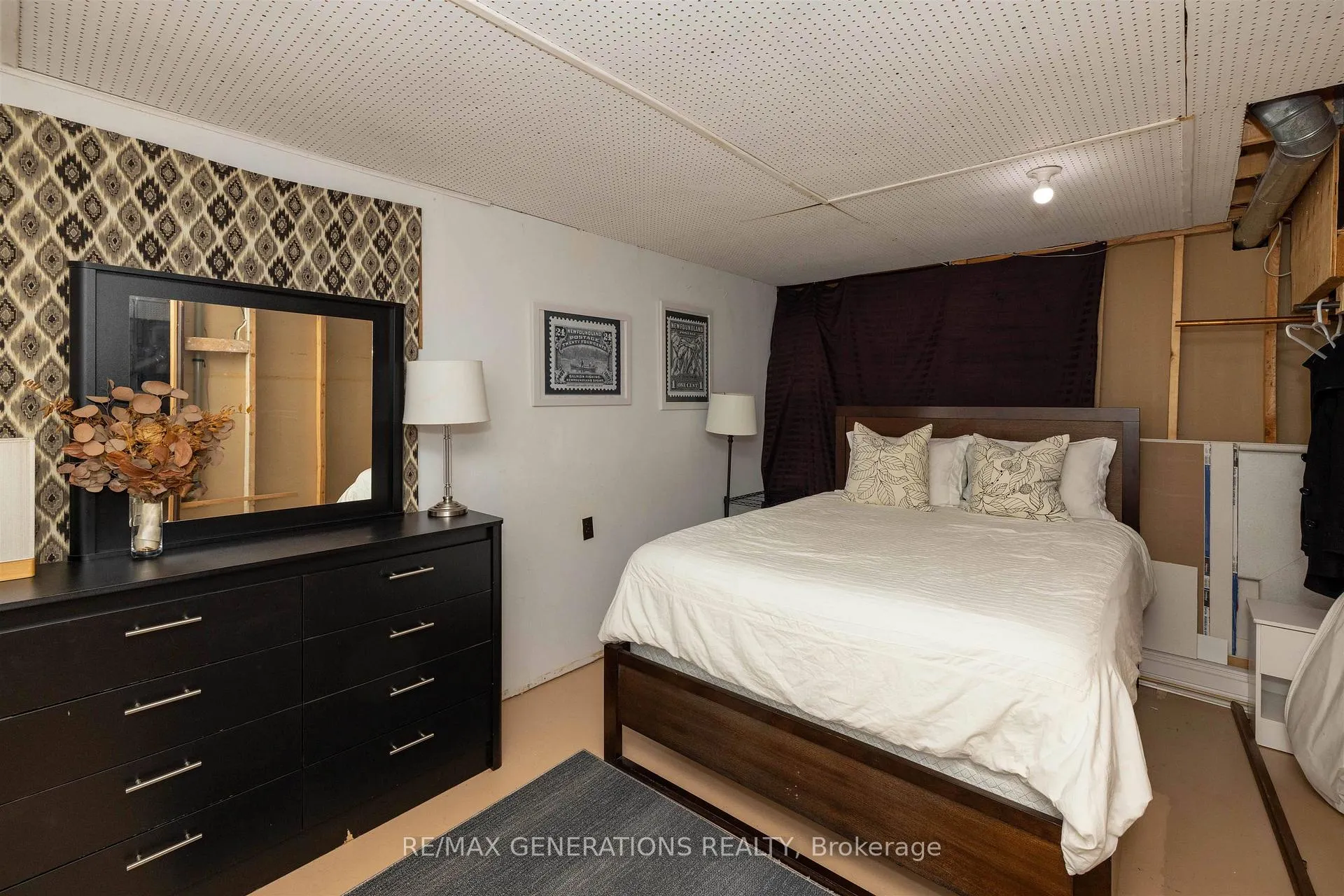 Photo 18 of 212 Downing Street, Thunder Bay, Dawson Heights — HOMEH