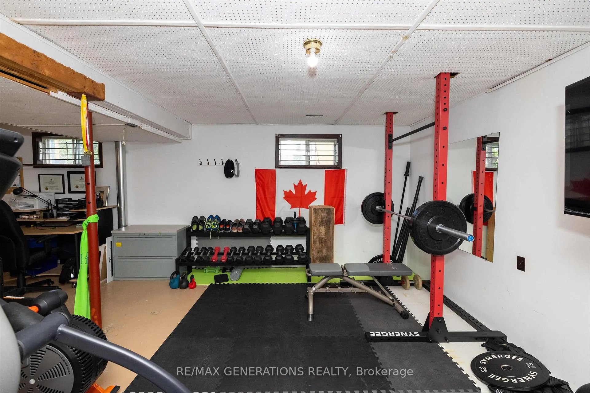 Photo 21 of 212 Downing Street, Thunder Bay, Dawson Heights — HOMEH