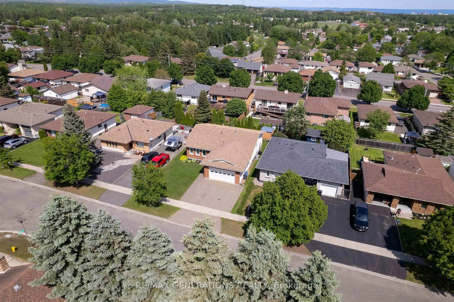 Photo 27 of 212 Downing Street, Thunder Bay, Dawson Heights — HOMEH