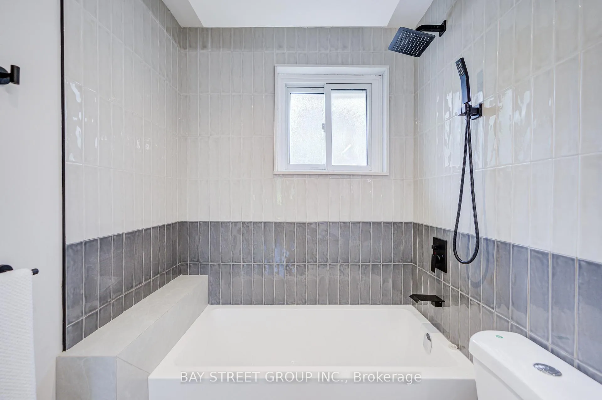 Photo 32 of 30 Alanadale Avenue, Markham, Bullock — HOMEH
