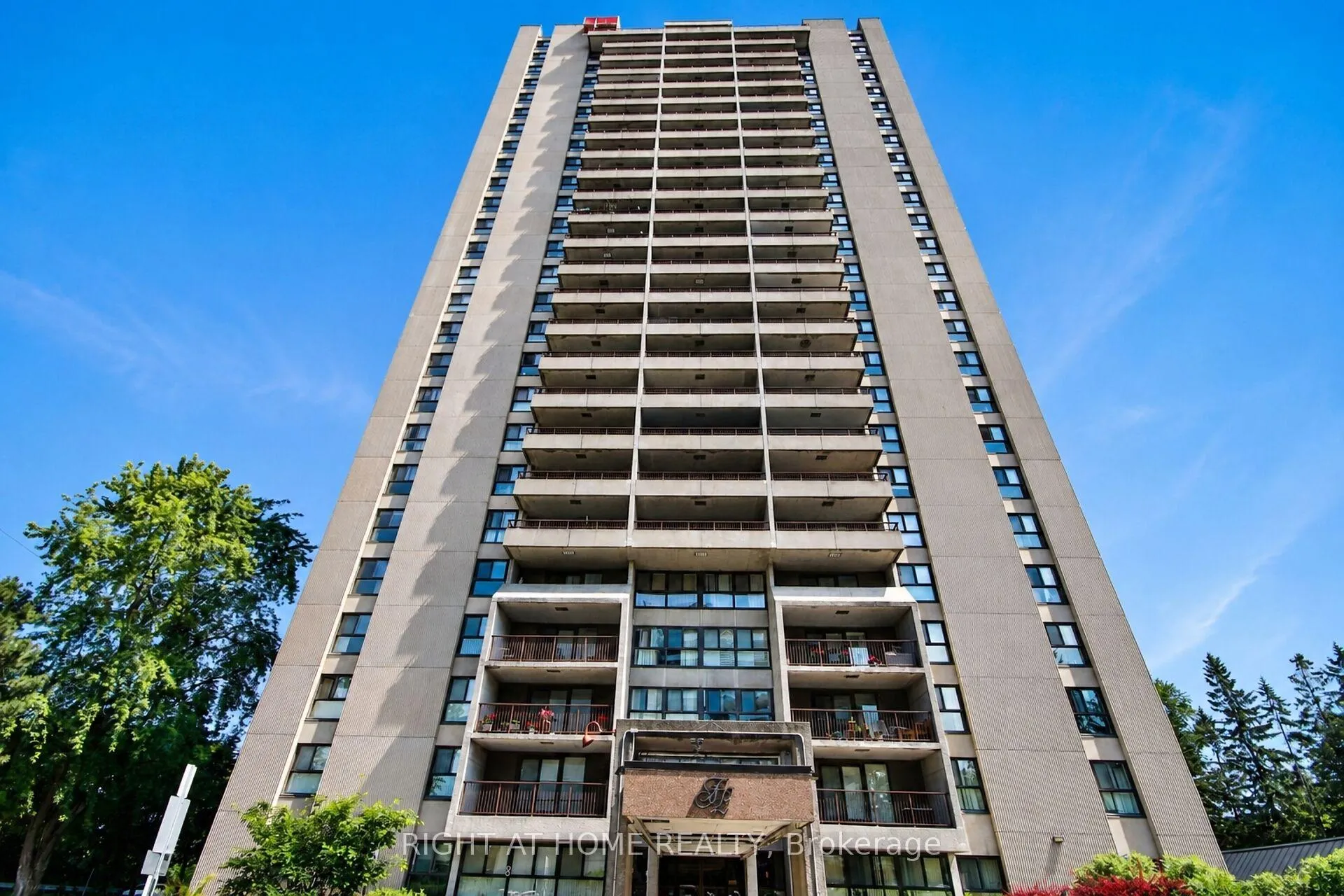 Photo of Unit 2204, 1785 Riverside Drive