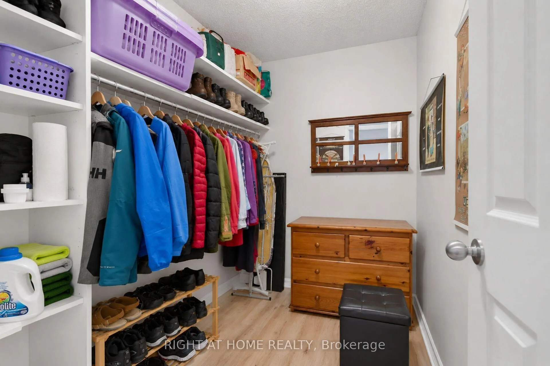 Photo 11 of Unit 2204, 1785 Riverside Drive, Ottawa, Riverview Park — HOMEH