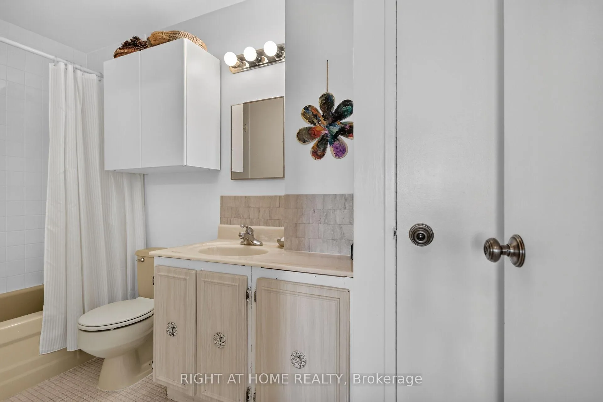 Photo 26 of Unit 2204, 1785 Riverside Drive, Ottawa, Riverview Park — HOMEH