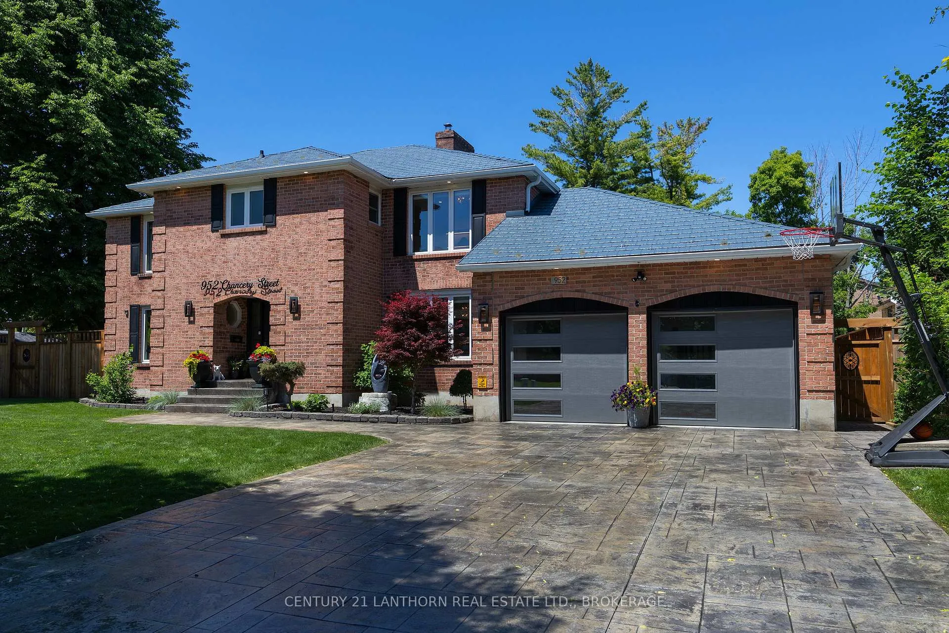 Photo 1 of 952 Chancery Street, Kingston, North of Taylor-Kidd Blvd — HOMEH