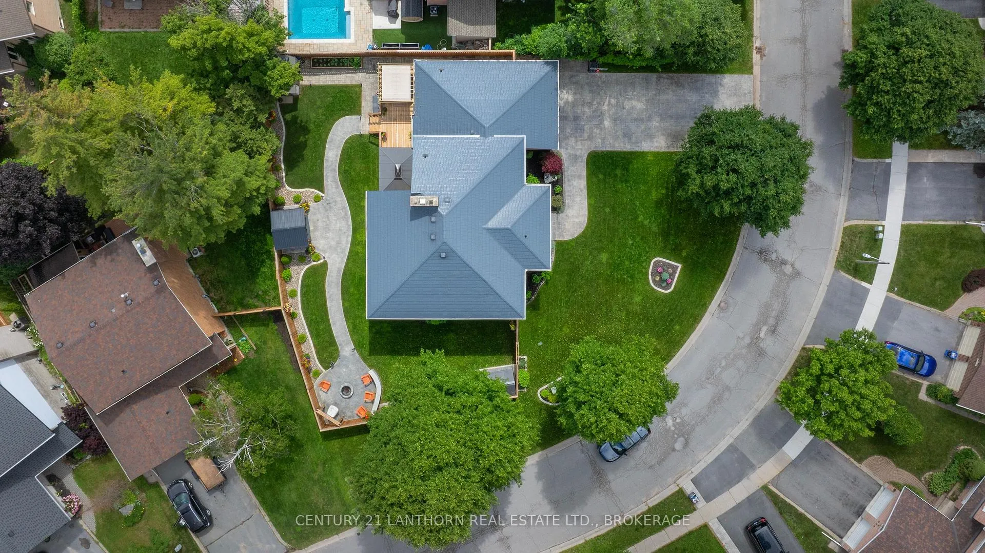Photo 4 of 952 Chancery Street, Kingston, North of Taylor-Kidd Blvd — HOMEH