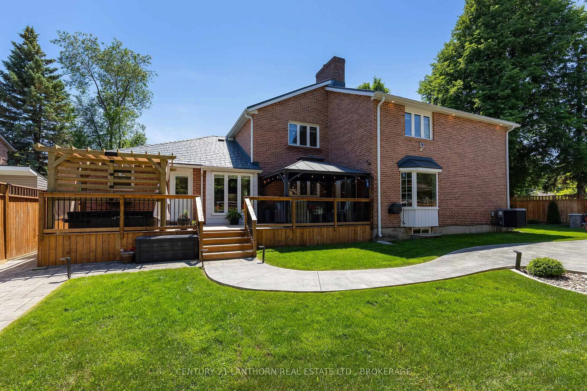Photo 7 of 952 Chancery Street, Kingston, North of Taylor-Kidd Blvd — HOMEH