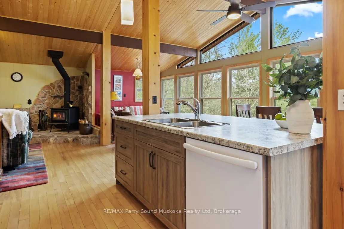 Photo 19 of 391 Salmon Lake Road, Seguin — HOMEH