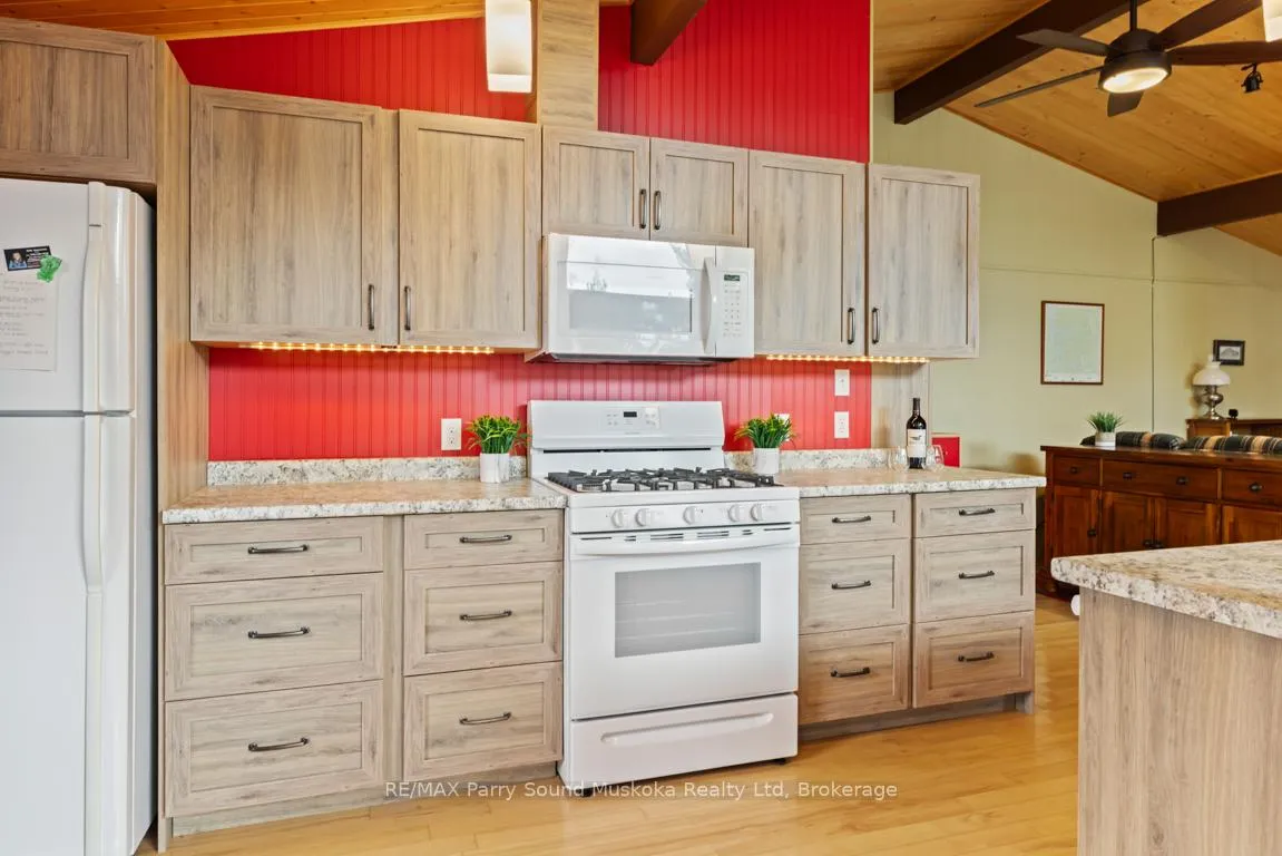 Photo 20 of 391 Salmon Lake Road, Seguin — HOMEH