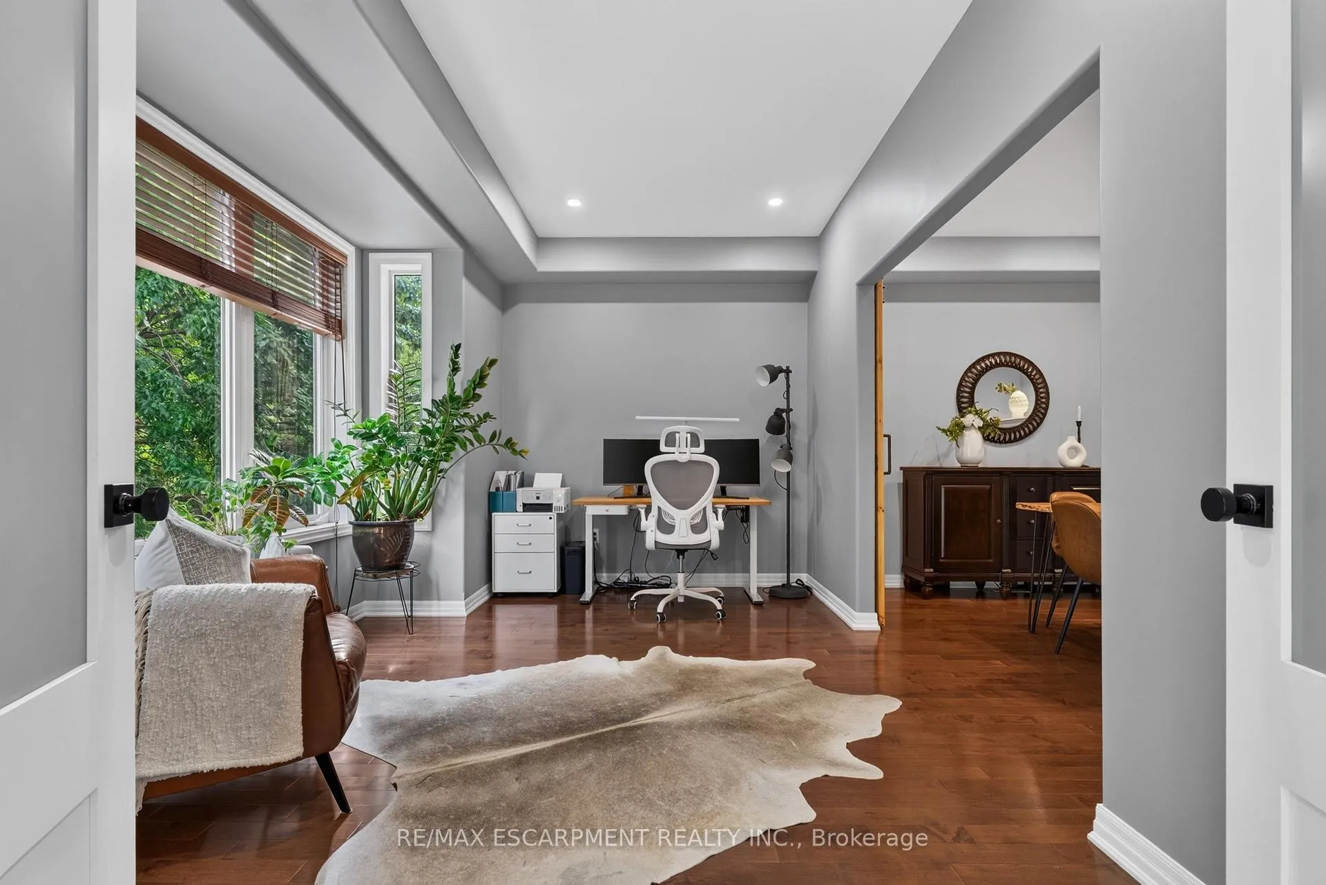 Photo 8 of 3220 Steeplechase Drive, Burlington, Alton — HOMEH