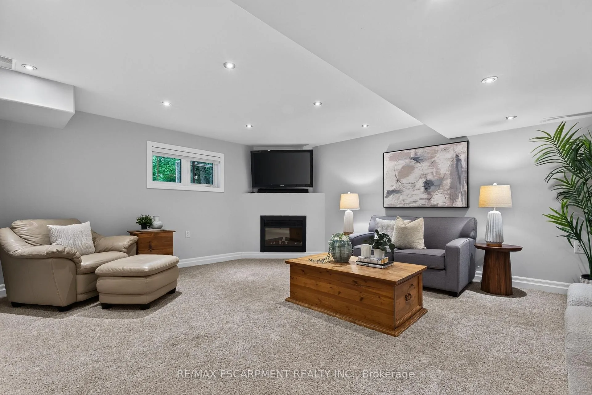 Photo 28 of 3220 Steeplechase Drive, Burlington, Alton — HOMEH