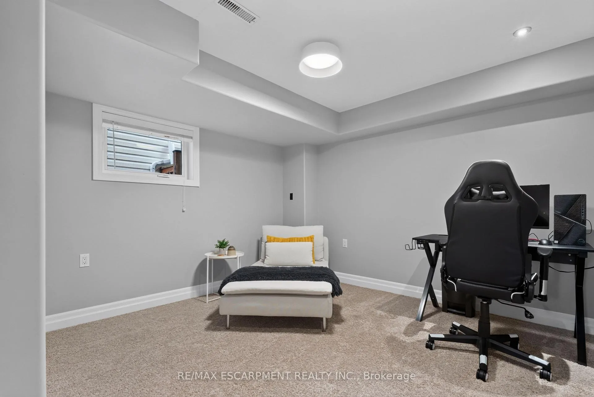 Photo 31 of 3220 Steeplechase Drive, Burlington, Alton — HOMEH