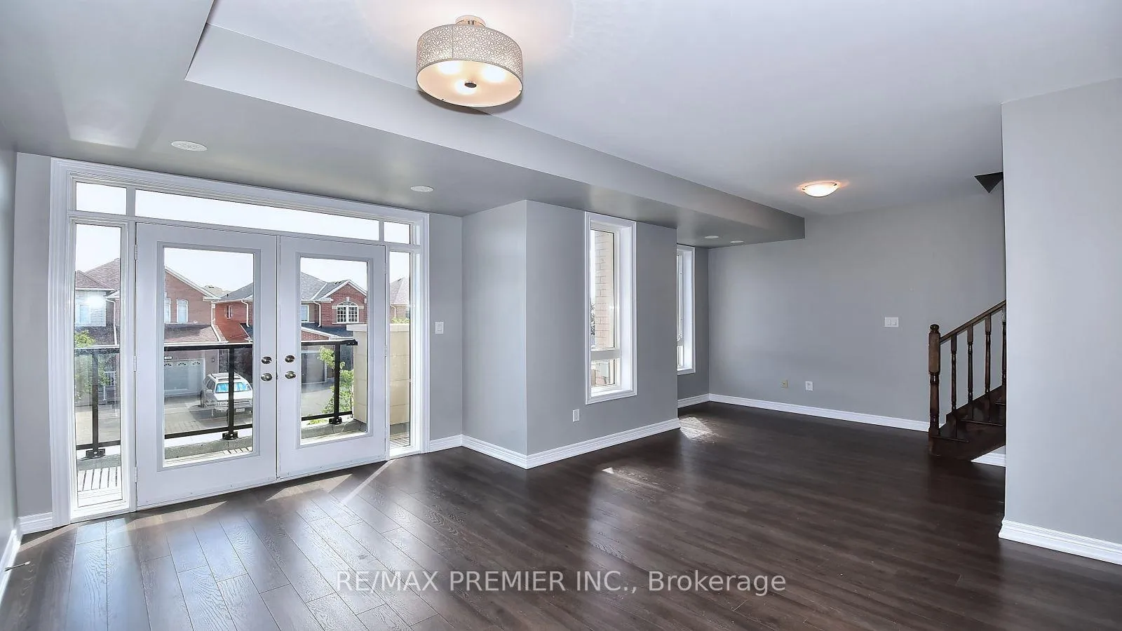 Photo 15 of Unit 10, 105 Kayla Crescent, Vaughan, Maple — HOMEH