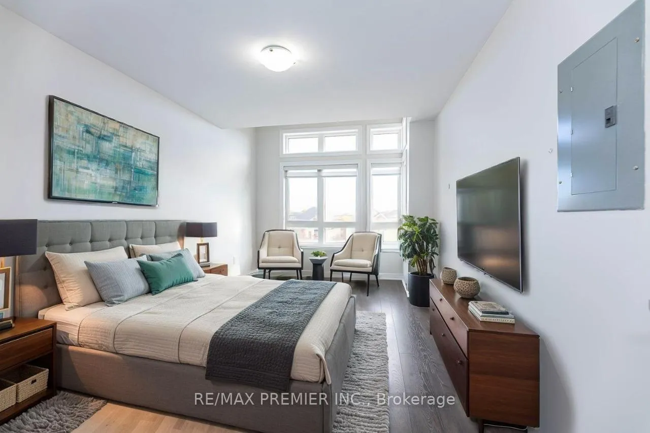 Photo 24 of Unit 10, 105 Kayla Crescent, Vaughan, Maple — HOMEH