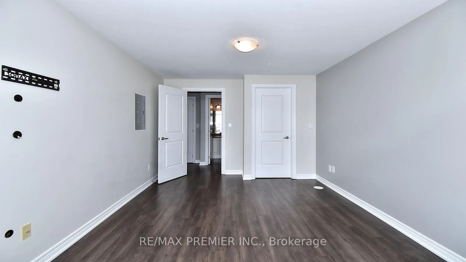 Photo 26 of Unit 10, 105 Kayla Crescent, Vaughan, Maple — HOMEH