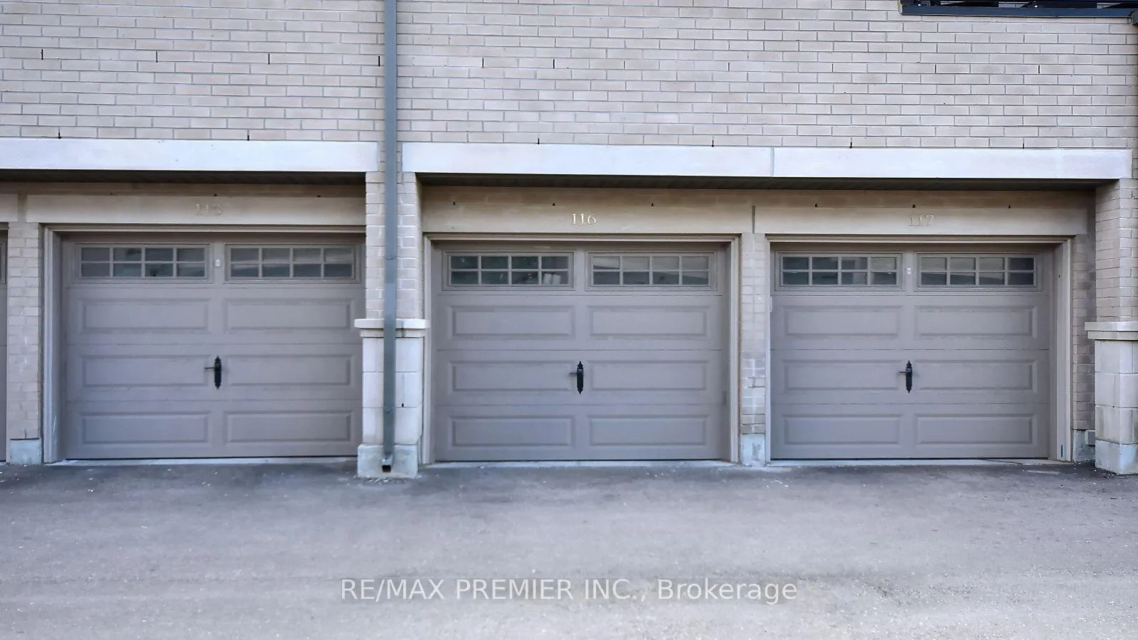 Photo 35 of Unit 10, 105 Kayla Crescent, Vaughan, Maple — HOMEH
