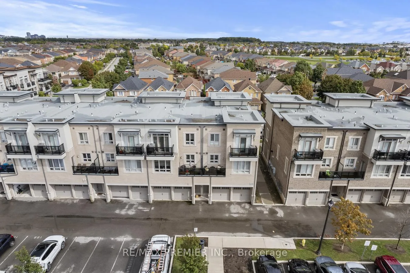 Photo 37 of Unit 10, 105 Kayla Crescent, Vaughan, Maple — HOMEH