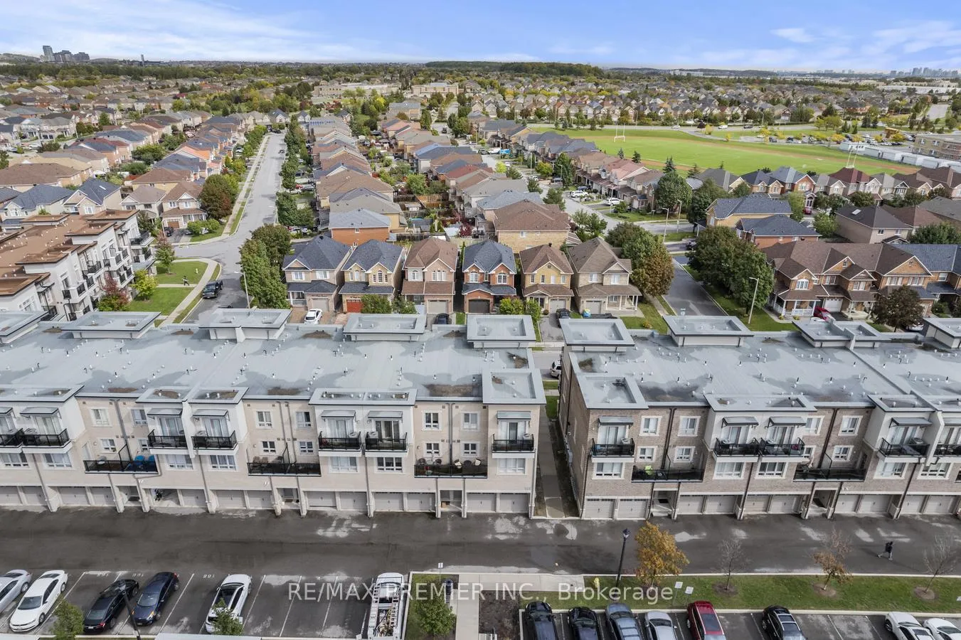 Photo 41 of Unit 10, 105 Kayla Crescent, Vaughan, Maple — HOMEH