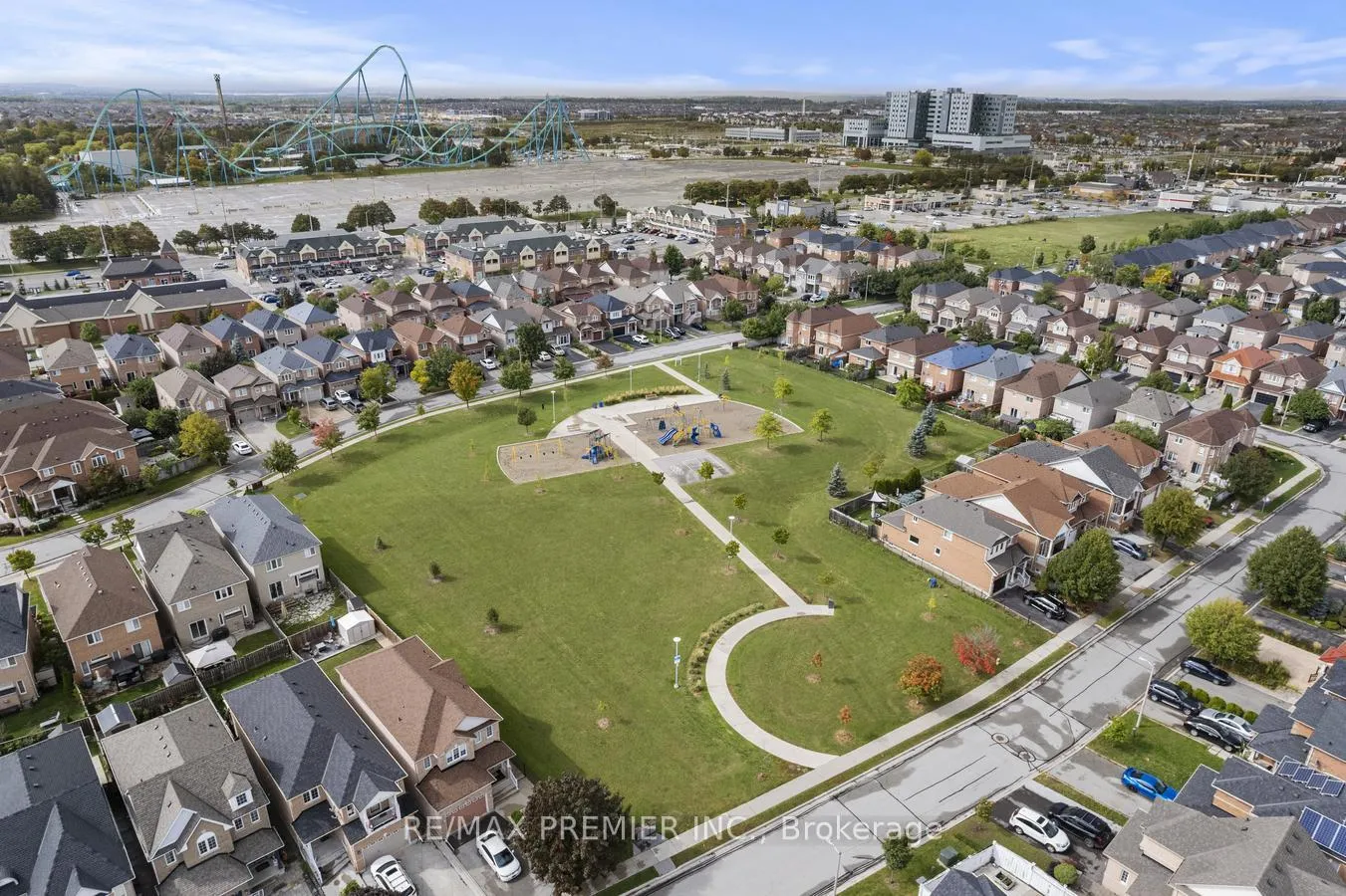 Photo 45 of Unit 10, 105 Kayla Crescent, Vaughan, Maple — HOMEH