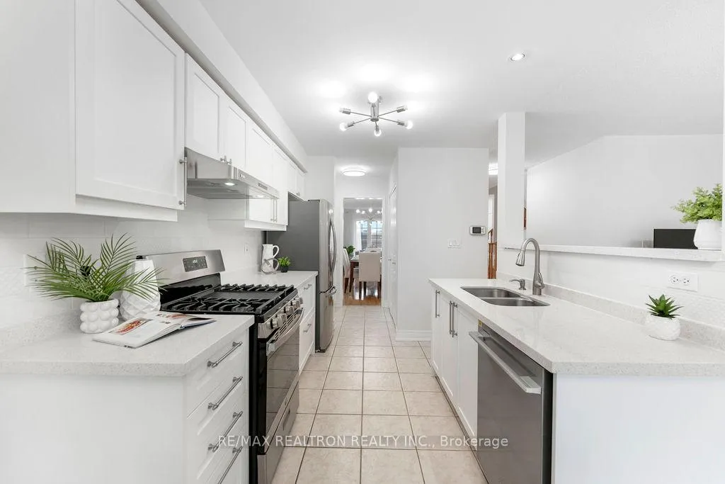 Photo 16 of 2334 Bur Oak Avenue, Markham, Greensborough — HOMEH