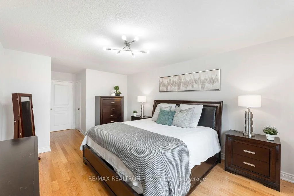 Photo 24 of 2334 Bur Oak Avenue, Markham, Greensborough — HOMEH