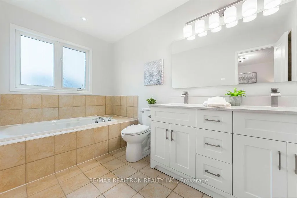 Photo 26 of 2334 Bur Oak Avenue, Markham, Greensborough — HOMEH