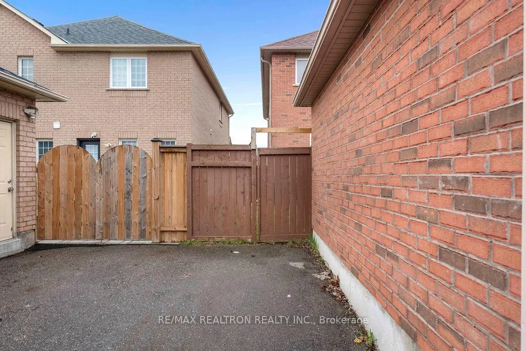 Photo 47 of 2334 Bur Oak Avenue, Markham, Greensborough — HOMEH