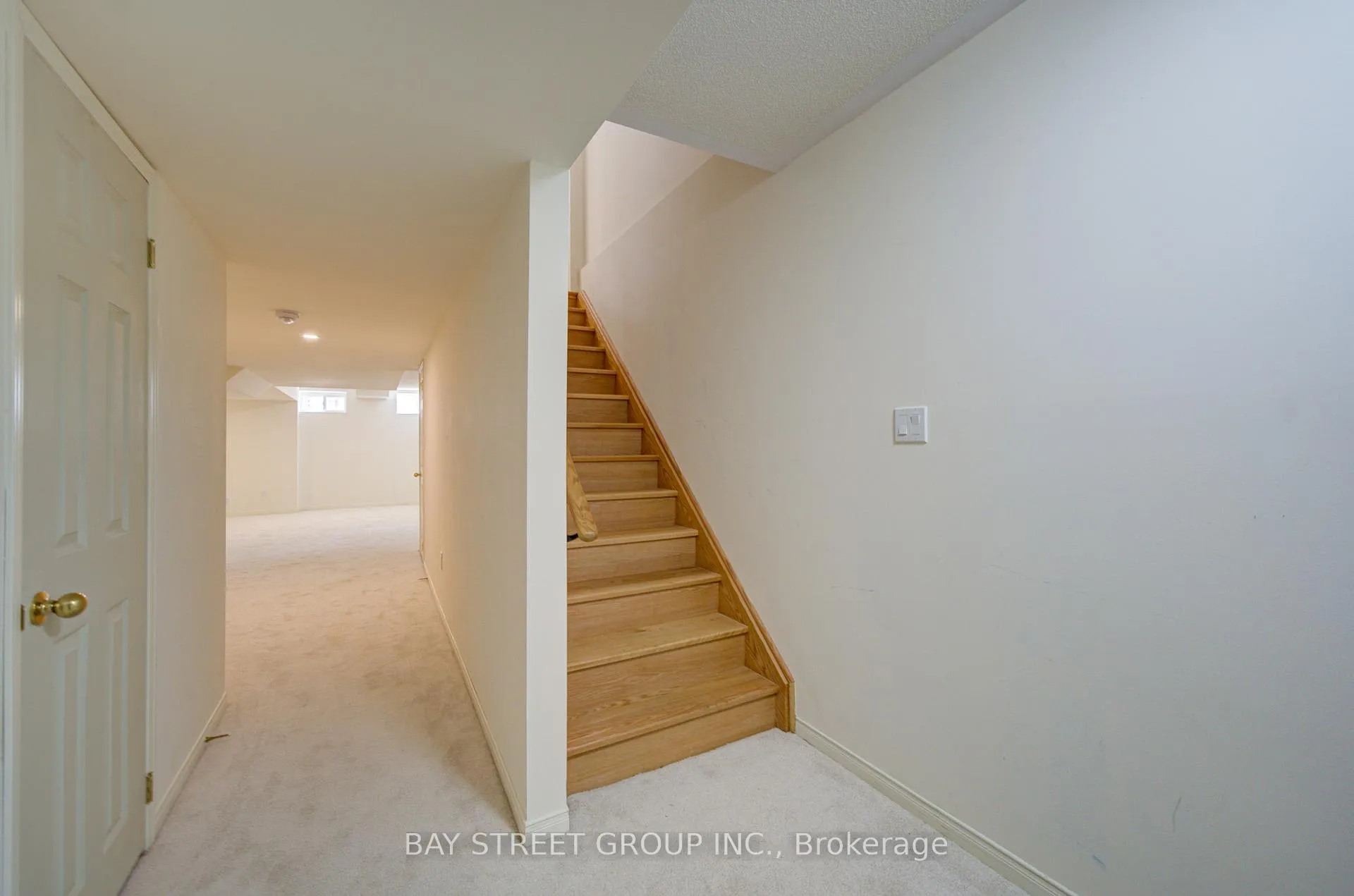 Photo 31 of 114 Ness Drive, Richmond Hill, Rural Richmond Hill — HOMEH