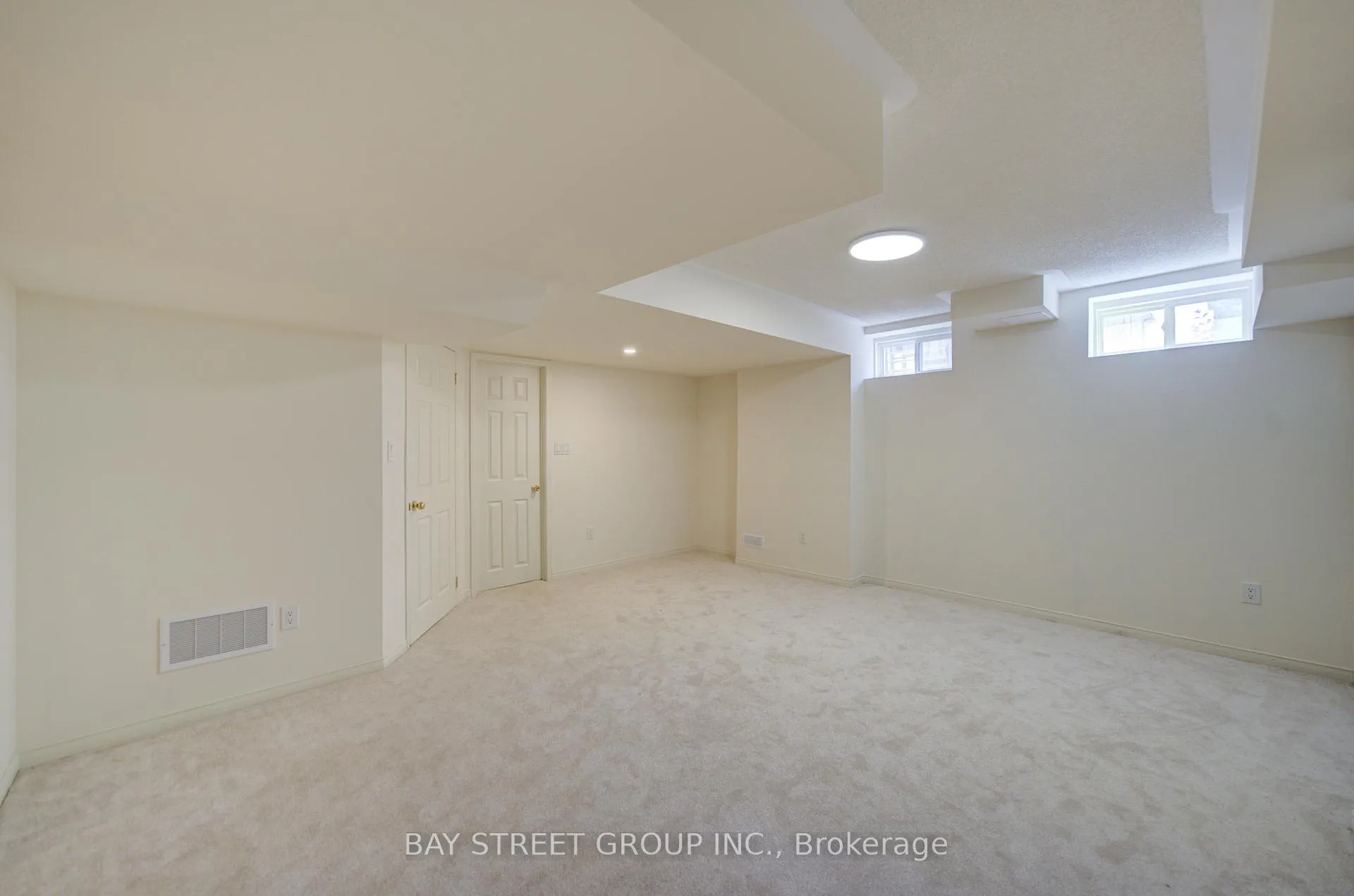 Photo 33 of 114 Ness Drive, Richmond Hill, Rural Richmond Hill — HOMEH