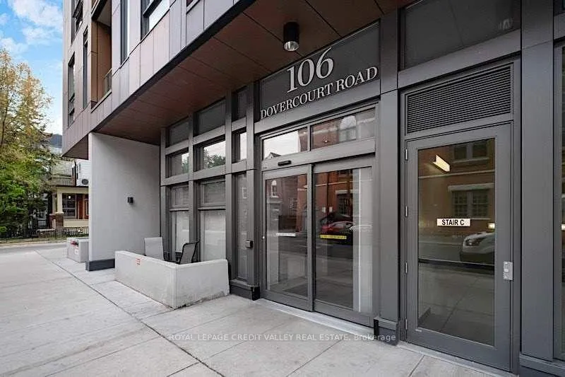 Front of Unit 611, 106 Dovercourt Road