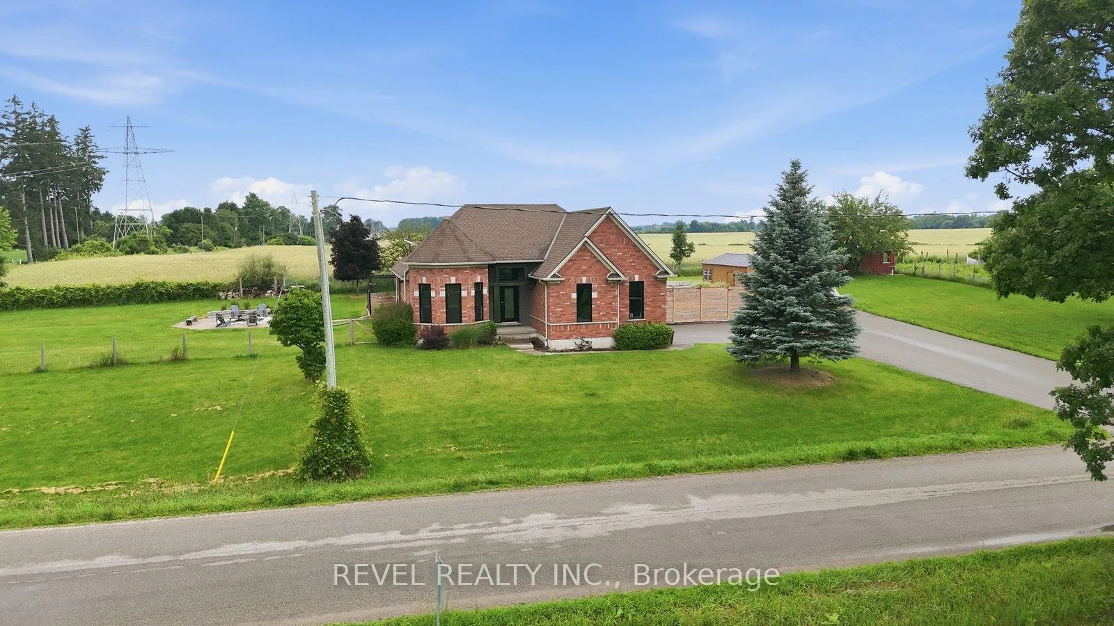 Photo 4 of 5 Falkland Road, Brant, Brantford Twp — HOMEH