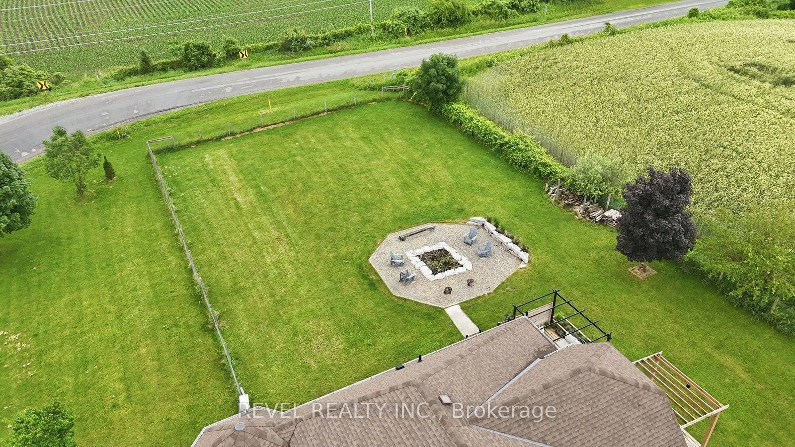 Photo 35 of 5 Falkland Road, Brant, Brantford Twp — HOMEH