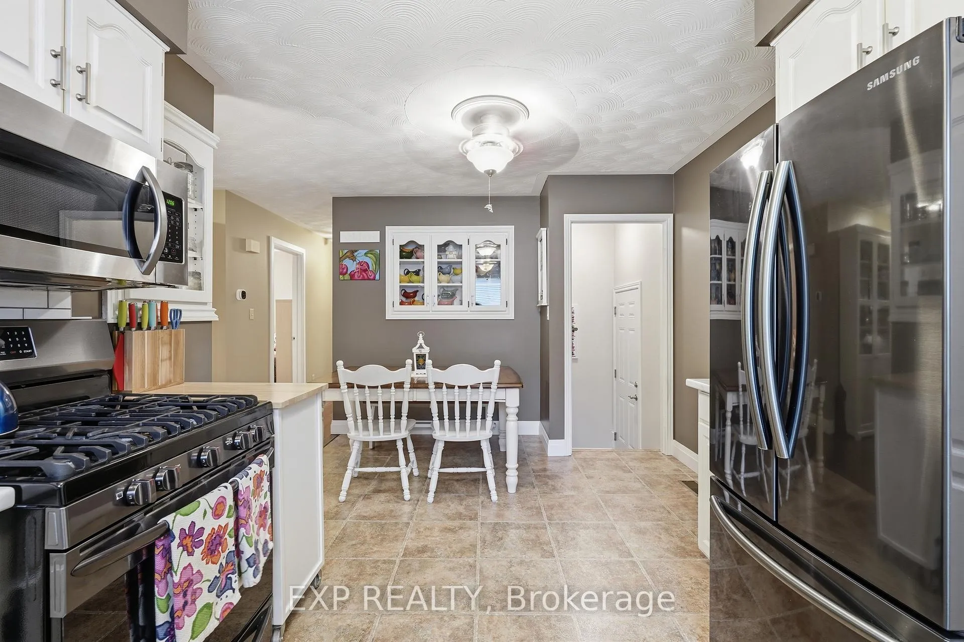 Photo 17 of 5 Brant Street, Norfolk, Simcoe — HOMEH
