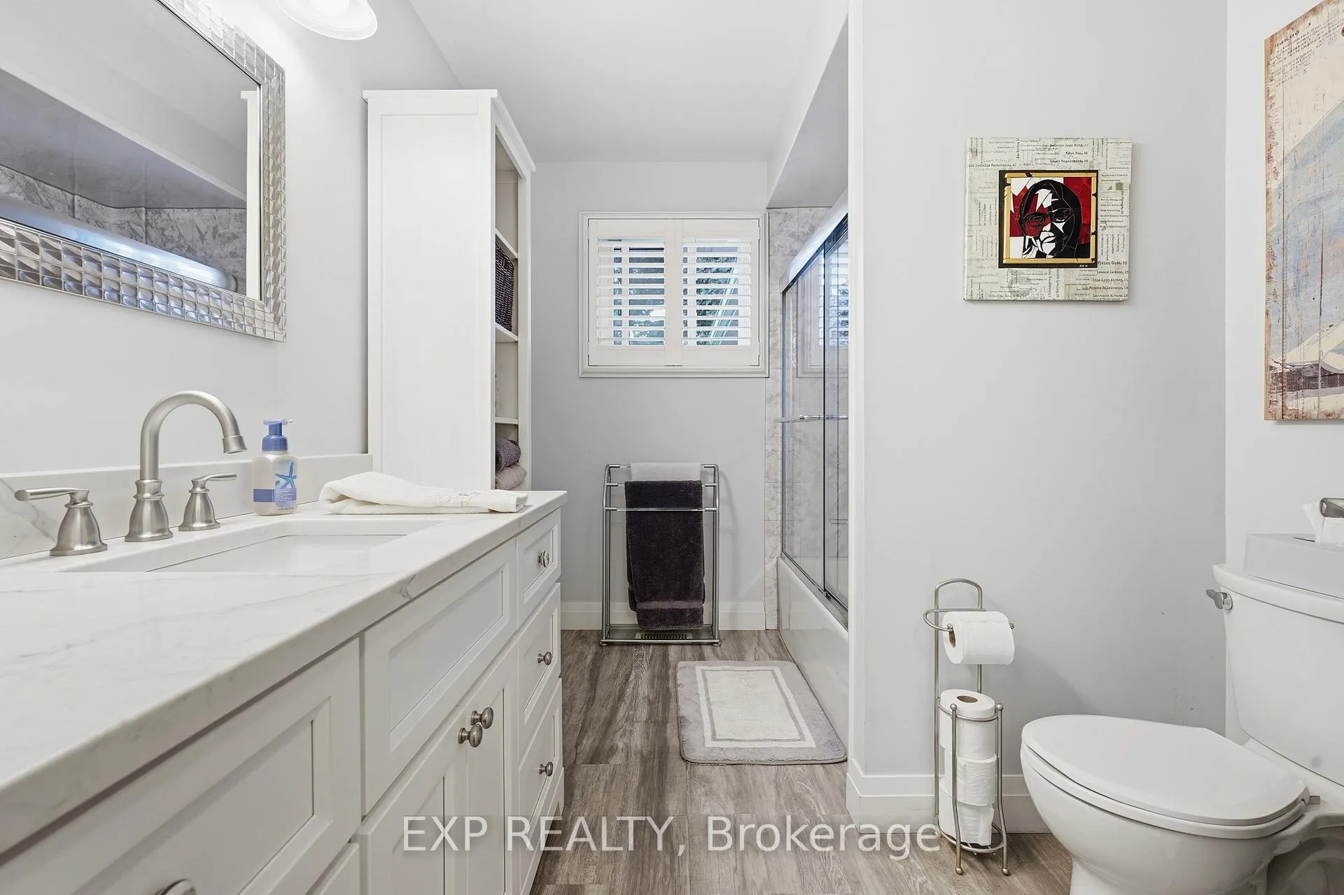Photo 26 of 5 Brant Street, Norfolk, Simcoe — HOMEH