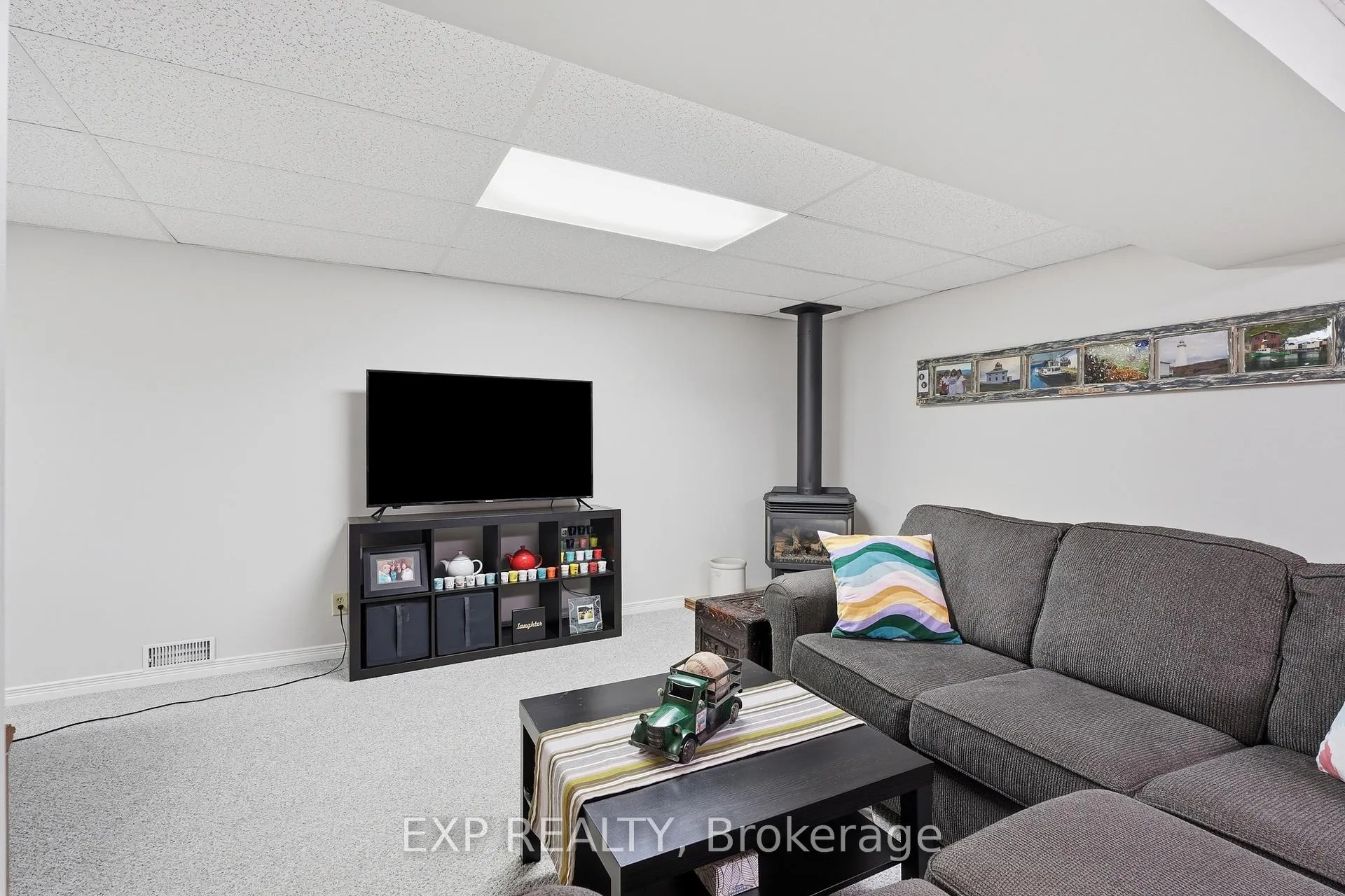 Photo 30 of 5 Brant Street, Norfolk, Simcoe — HOMEH
