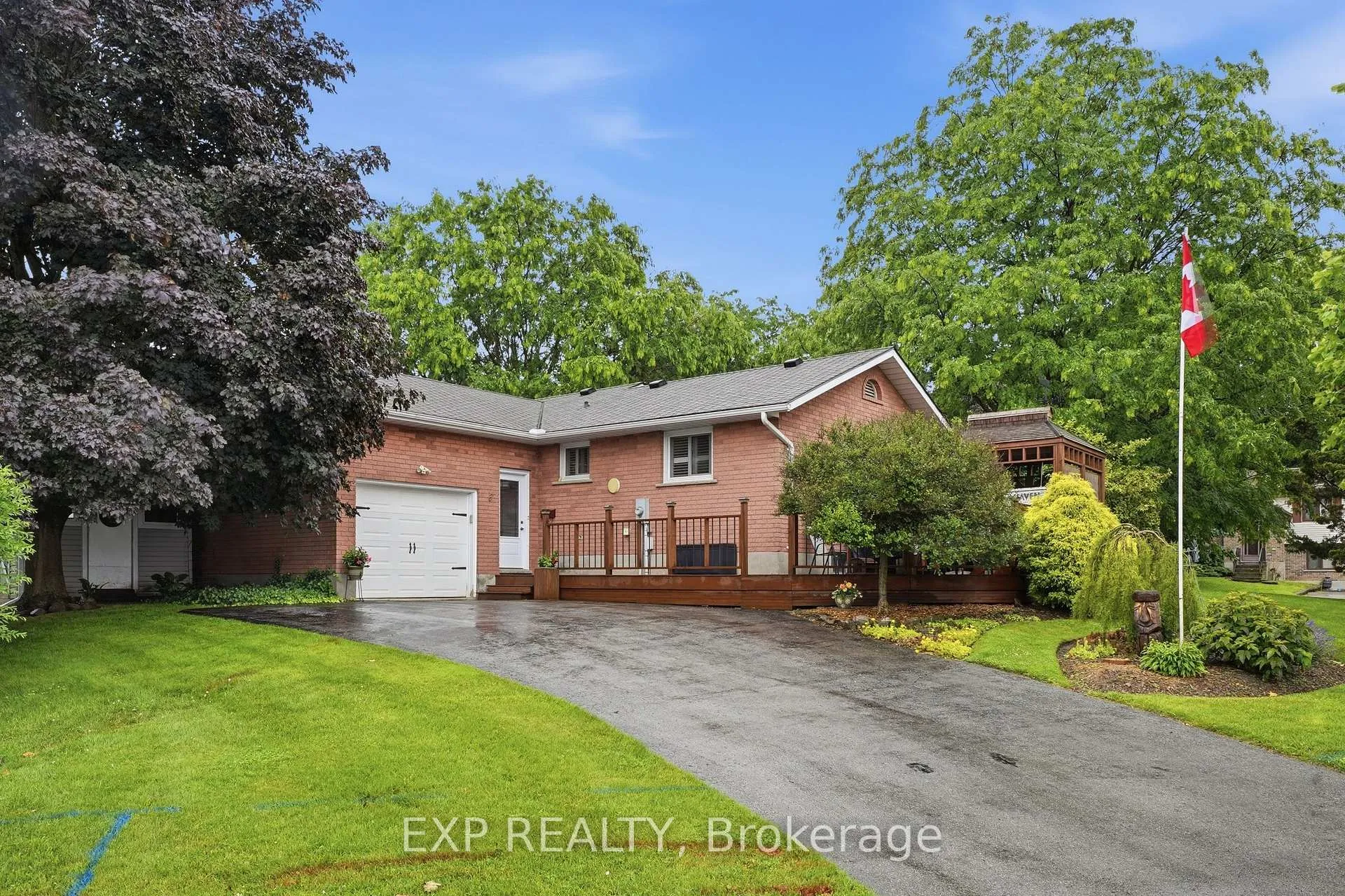 Photo 43 of 5 Brant Street, Norfolk, Simcoe — HOMEH