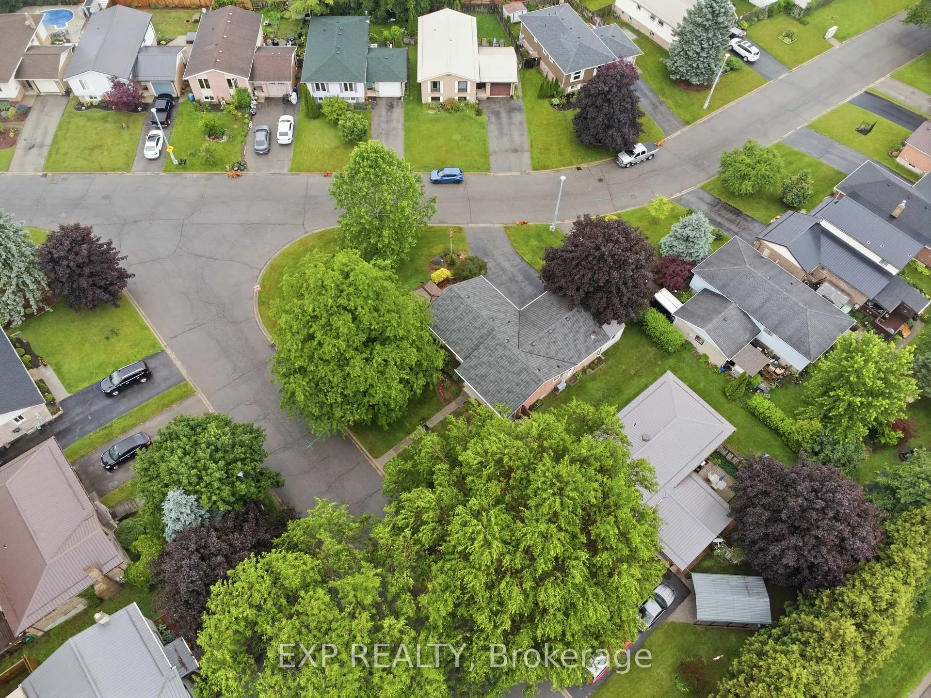 Photo 46 of 5 Brant Street, Norfolk, Simcoe — HOMEH