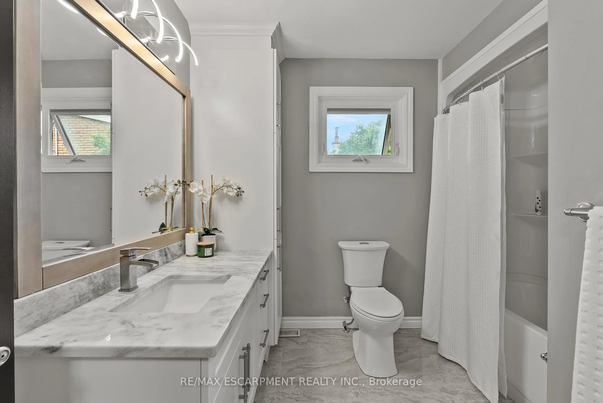 Photo 19 of 8 Bendamere Drive, Grimsby, Grimsby Beach — HOMEH