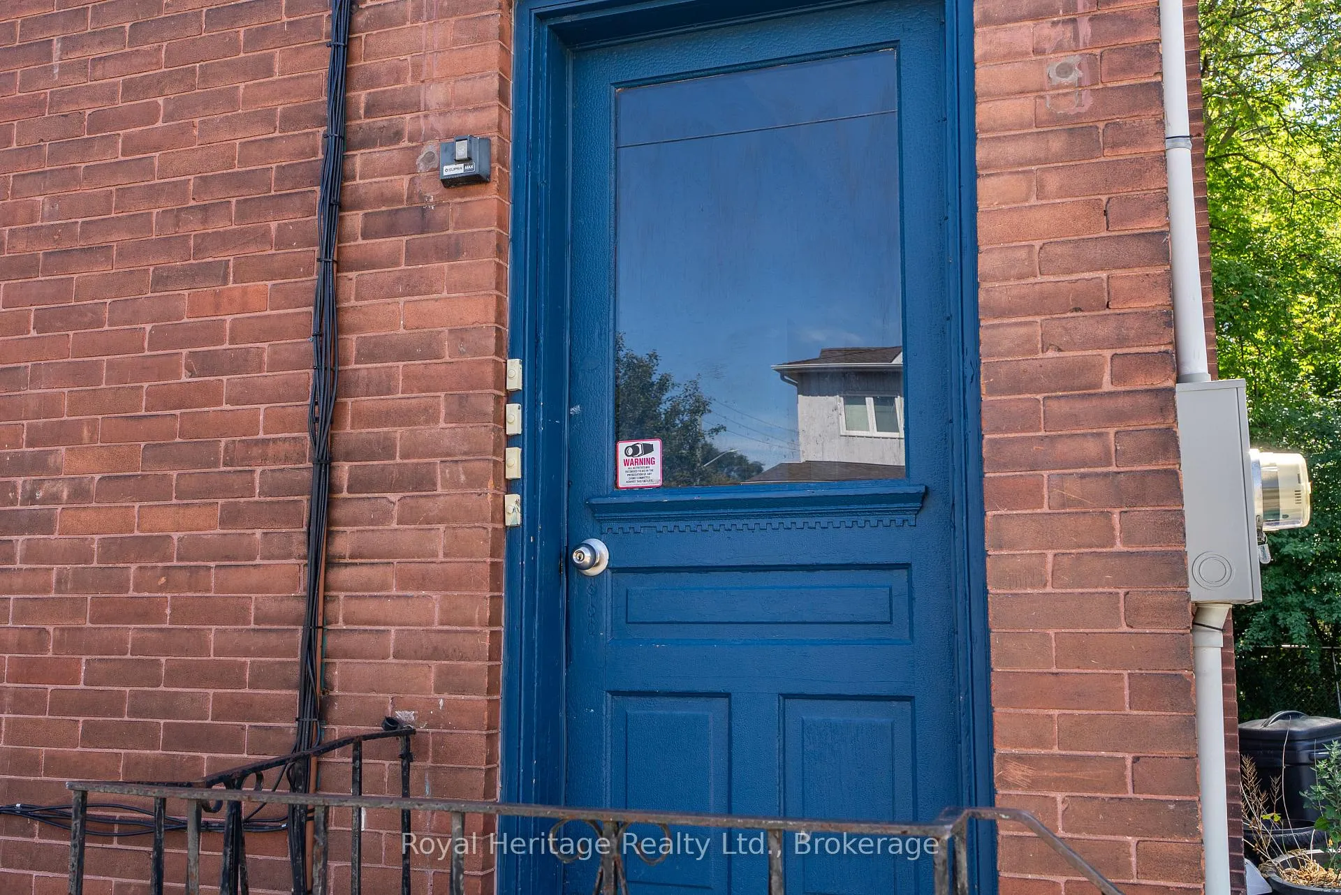 Photo 6 of 394 Centre Street S, Oshawa, Central — HOMEH