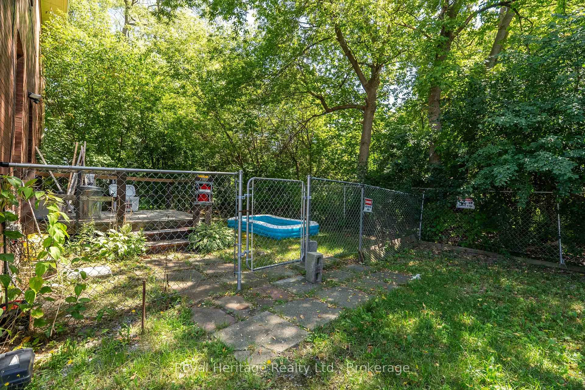 Photo 12 of 394 Centre Street S, Oshawa, Central — HOMEH