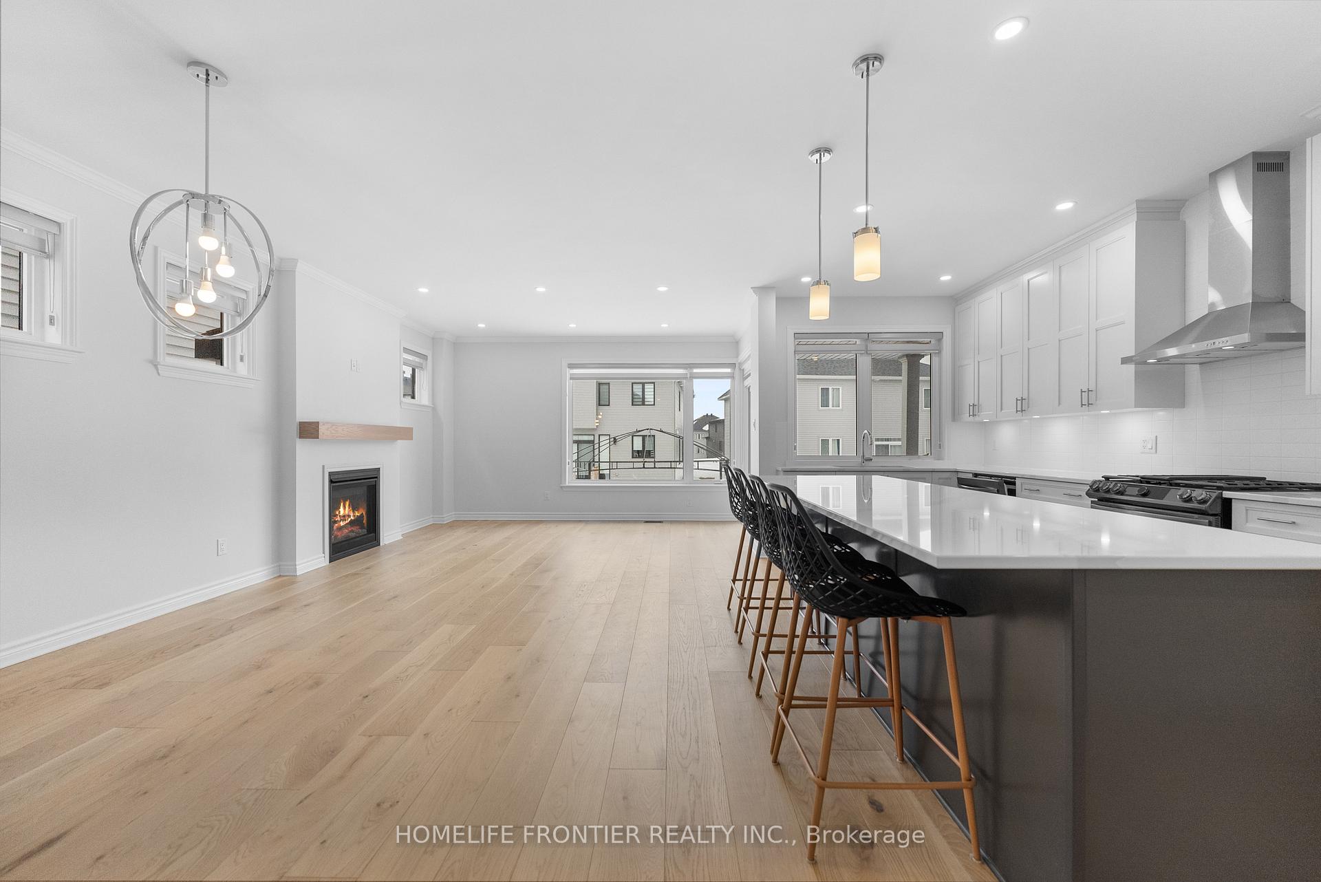 Photo 6 of 26 Dun Skipper Drive, Ottawa, Blossom Park/Kemp Park/Findlay Creek — HOMEH