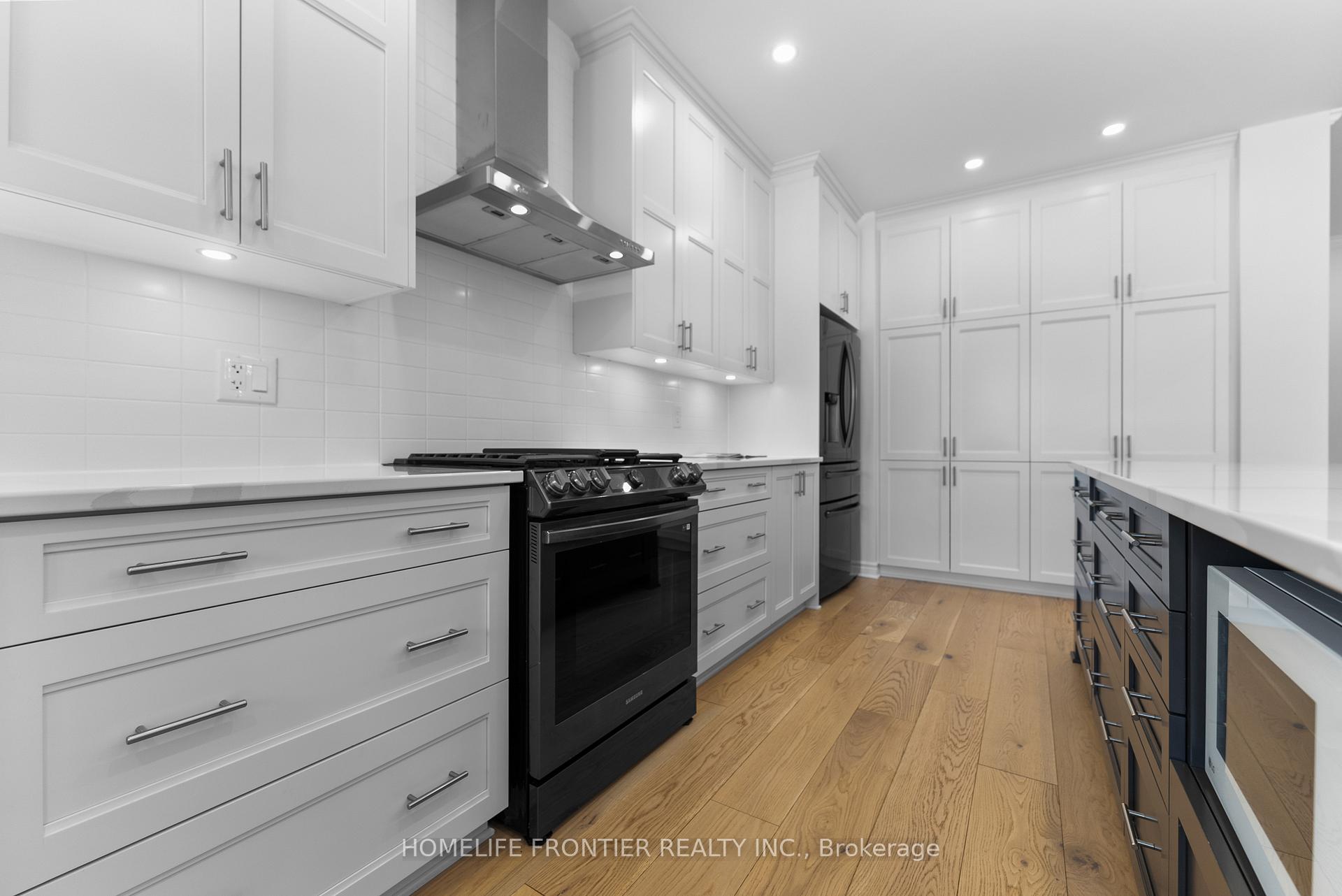 Photo 10 of 26 Dun Skipper Drive, Ottawa, Blossom Park/Kemp Park/Findlay Creek — HOMEH