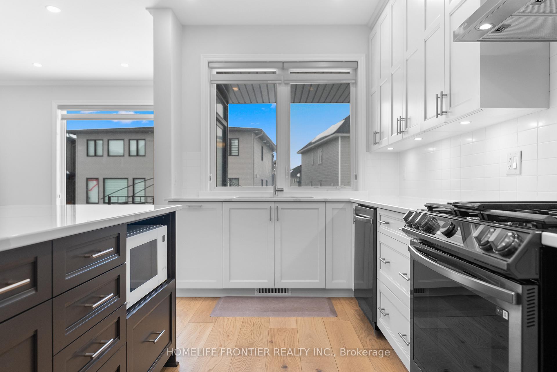Photo 12 of 26 Dun Skipper Drive, Ottawa, Blossom Park/Kemp Park/Findlay Creek — HOMEH