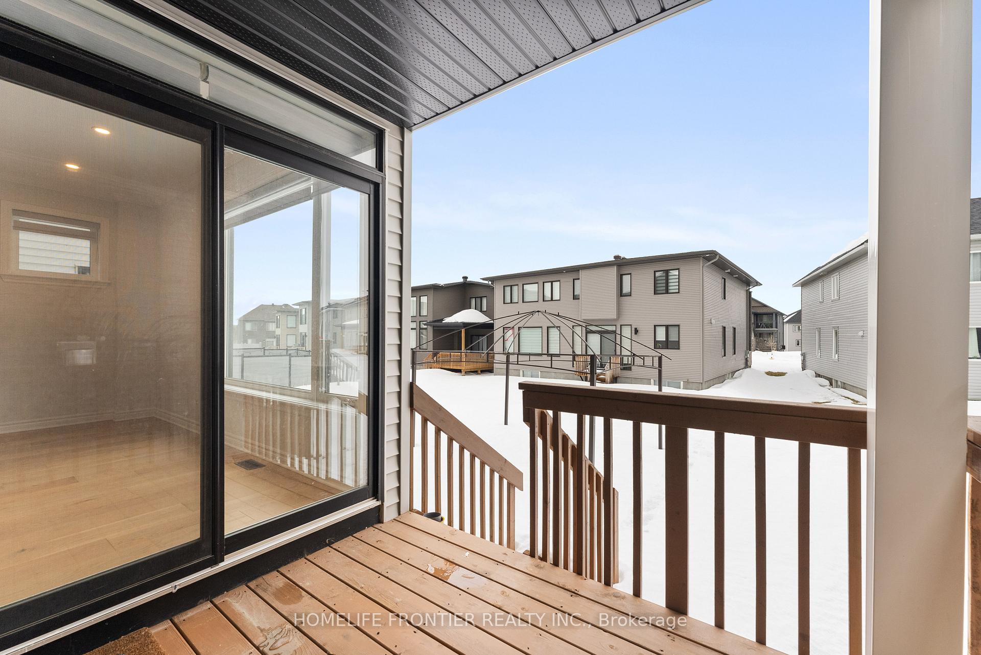 Photo 44 of 26 Dun Skipper Drive, Ottawa, Blossom Park/Kemp Park/Findlay Creek — HOMEH