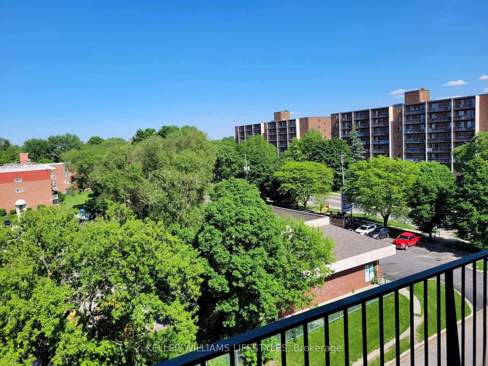 Photo 17 of Unit 710, 986 Huron Street, London, East A — HOMEH