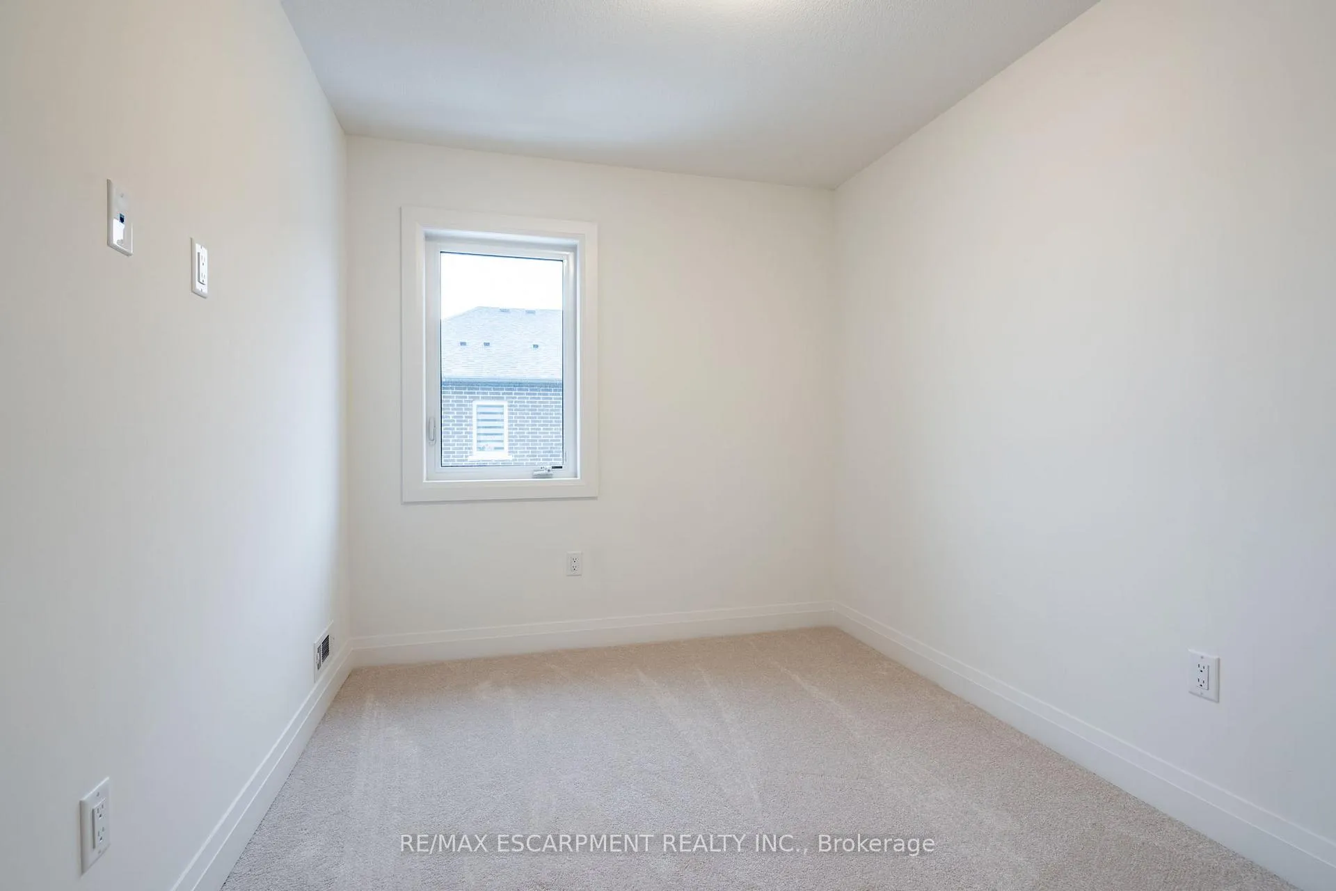 Photo 27 of 20 Clear Valley Lane, Hamilton, Mount Hope — HOMEH