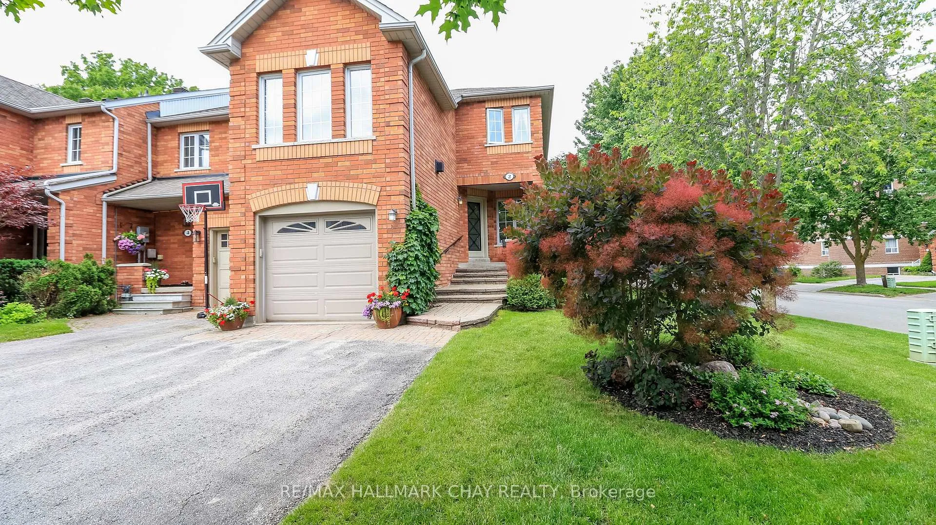 Photo 2 of 2 Kelly Place, Barrie, Allandale — HOMEH