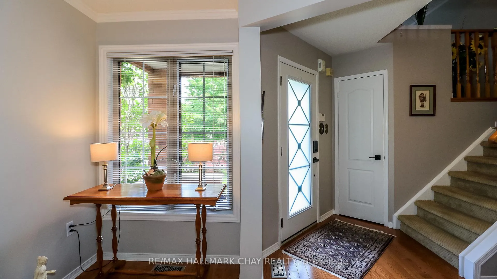 Photo 7 of 2 Kelly Place, Barrie, Allandale — HOMEH